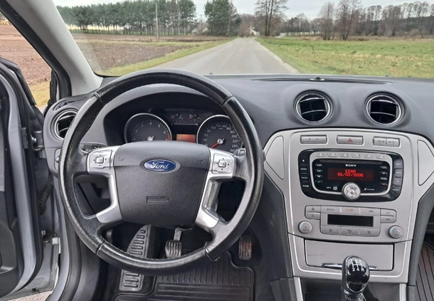 Ford Mondeo cena 16900 przebieg: 176553, rok produkcji 2007 z Ryki małe 781